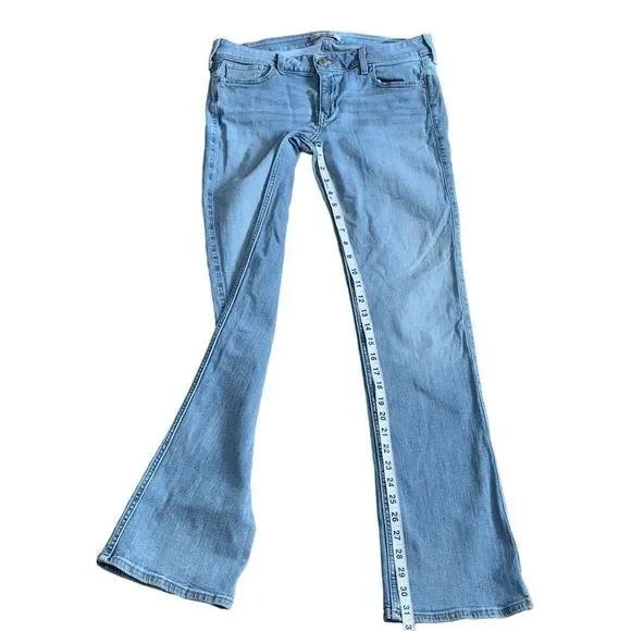 HOLLISTER Light Wash Straight Jeans Size W30 L33 - Picture 10 of 14